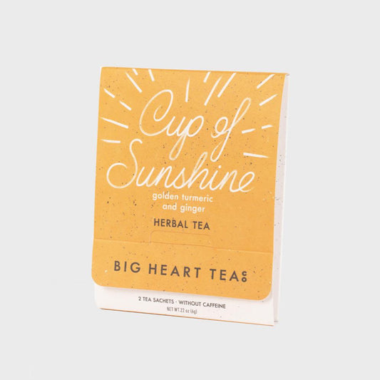 Cup of Sunshine⎜Golden Turmeric and Ginger Herbal Tea