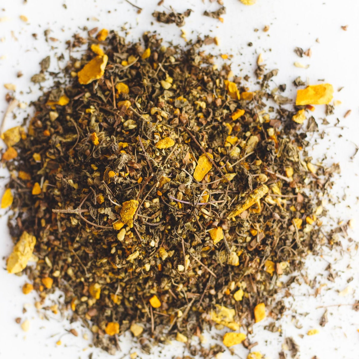 Cup of Sunshine⎜Golden Turmeric and Ginger Herbal Tea