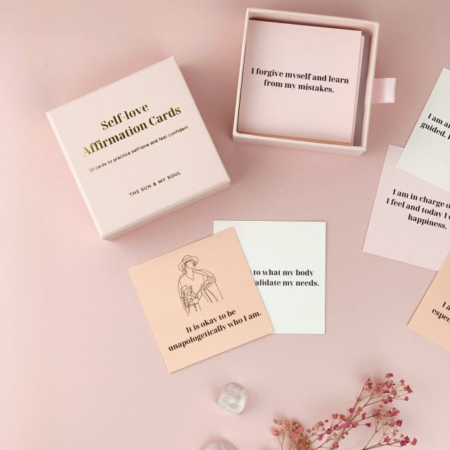 Self-love Affirmation Cards - 30 Cards to Practice Self-love and Feel Confident